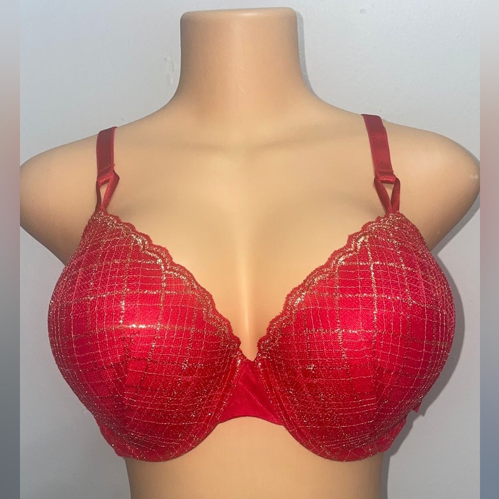 NWT Victoria Secret’s Bold red plaid gold plunge pu / uw bra rare size 38DD